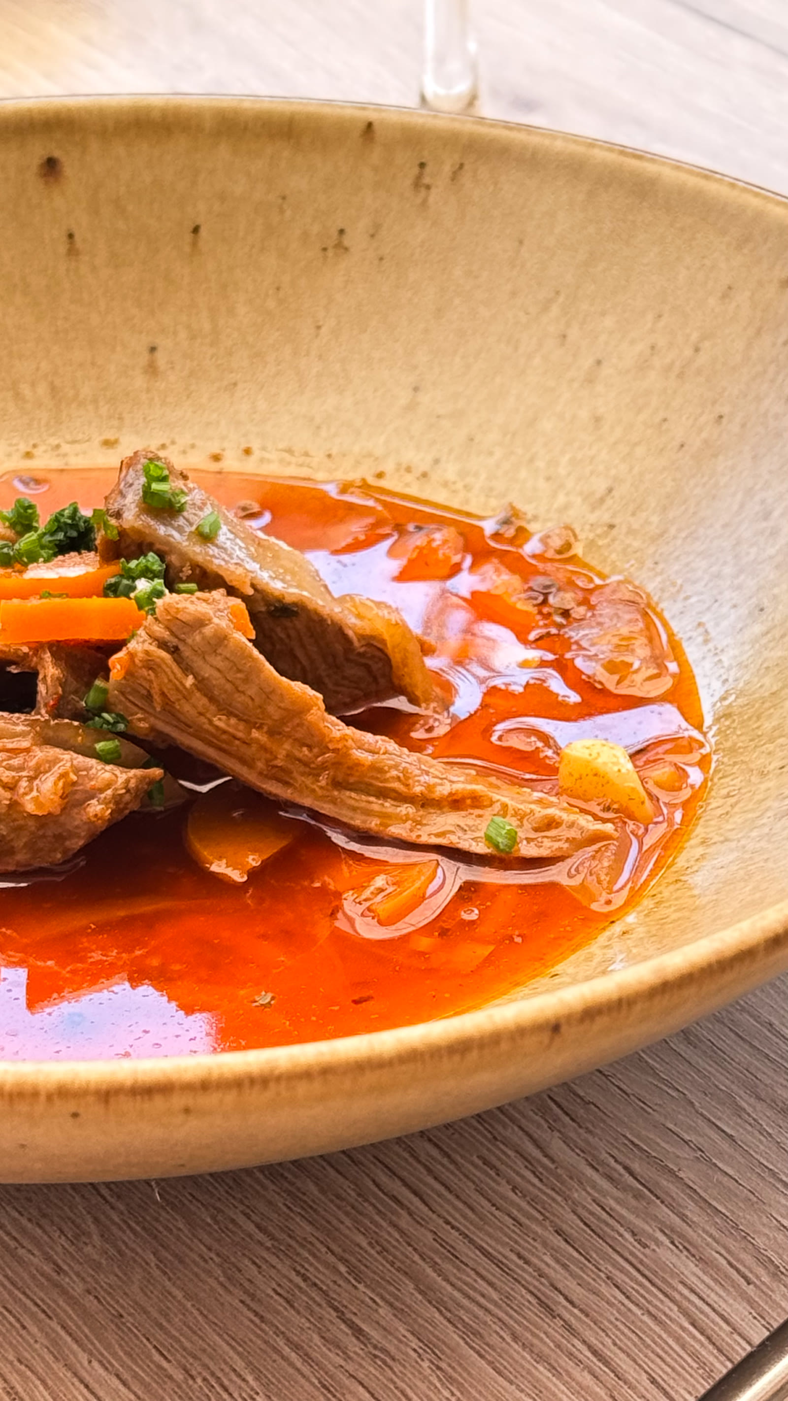 Jabalí en escabeche rojo